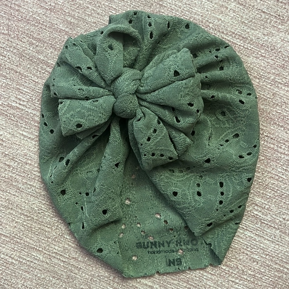 Bunny Knots Turban